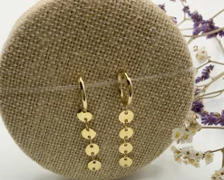 Aro chapas enlazadas