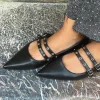 Bailarina negra tachas