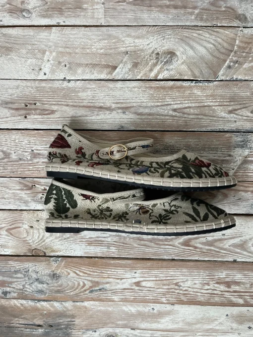 Bailarinas bordadas