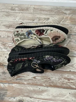 Bailarinas bordadas