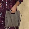 Bolso flecos piel