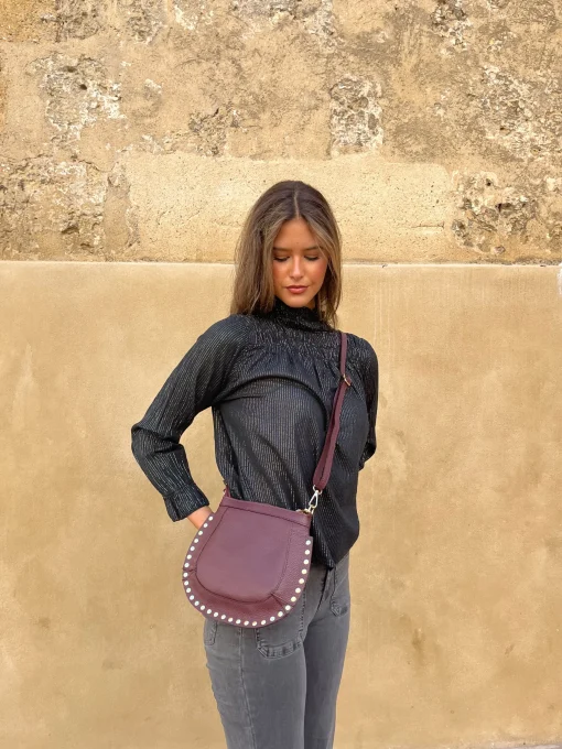 Bolso Moon tachuelas burdeos