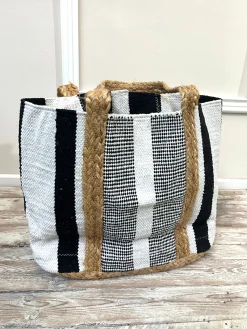 Bolso rayas blanco y negro