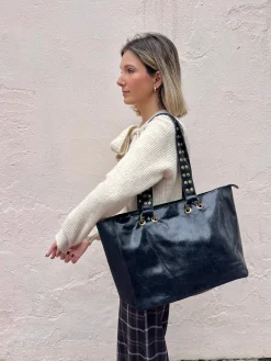 Bolso tachuelas asas