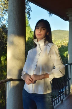 Camisa volante Regina