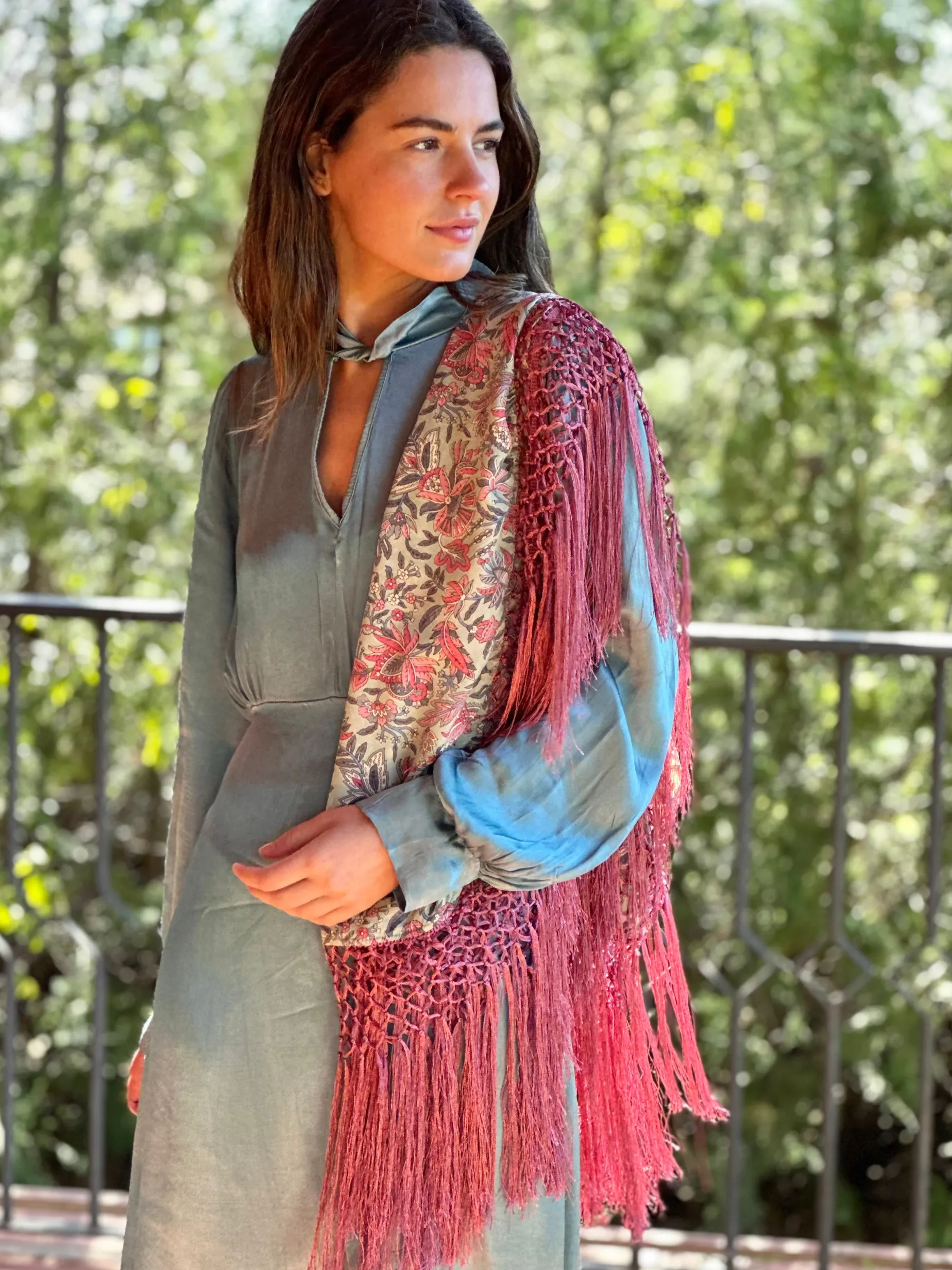 Chal de seda flecado