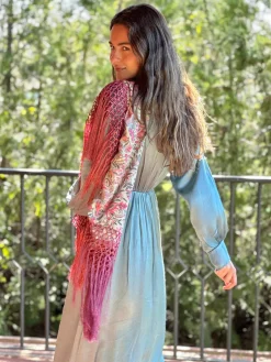 Chal de seda flecado