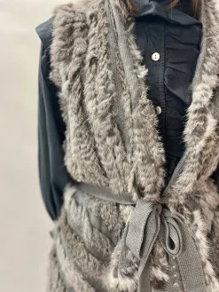 Chaleco pelo Gris