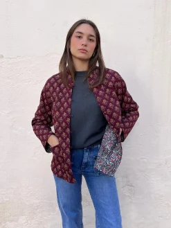 Chaqueta acolchada reversoble burdeos
