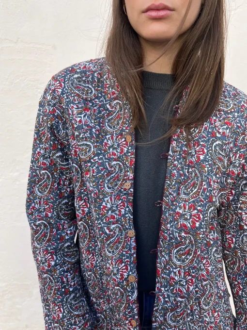 Chaqueta acolchada reversoble burdeos