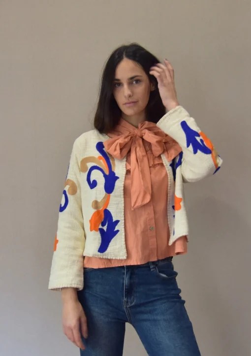 Chaqueta bordada Rosso