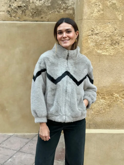 Chaqueta pelo zigzag