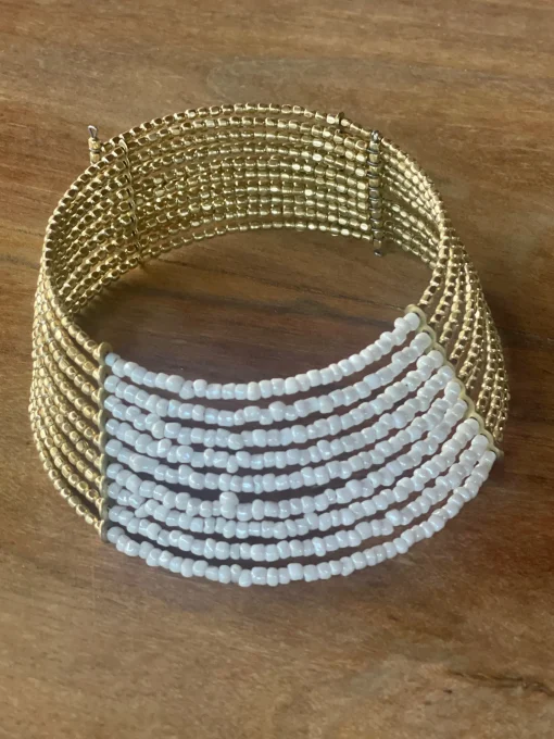 Chocker Reka