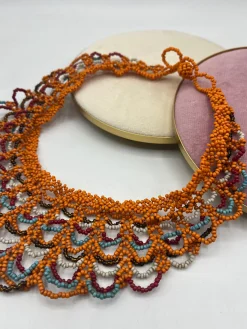 Collar Kirum naranja