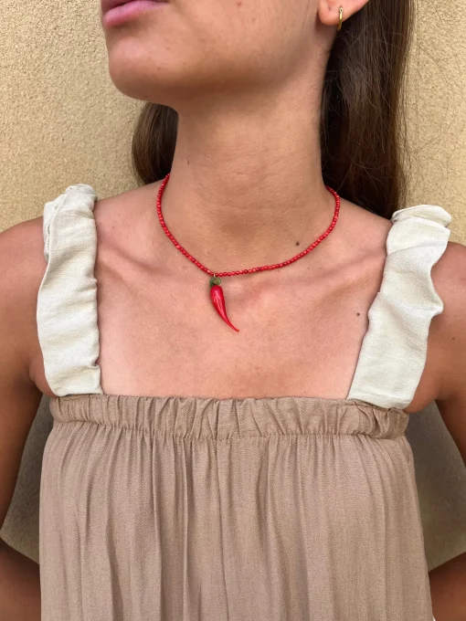 Collar rojo charms