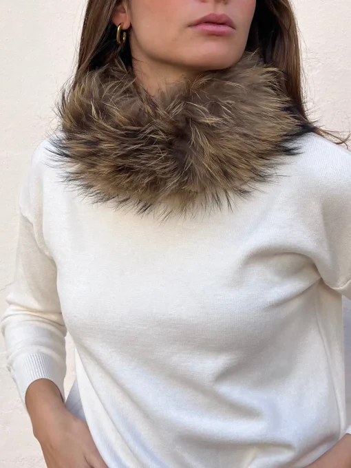 Cuello pelo natural engomado (braga)