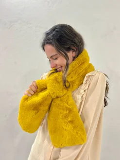 Cuello pelo sintético Wok