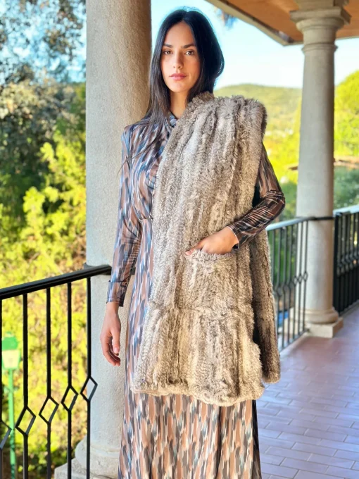 Estola Oreo gris