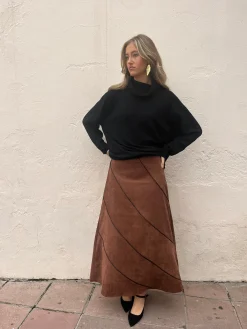 Falda midi pana rayas