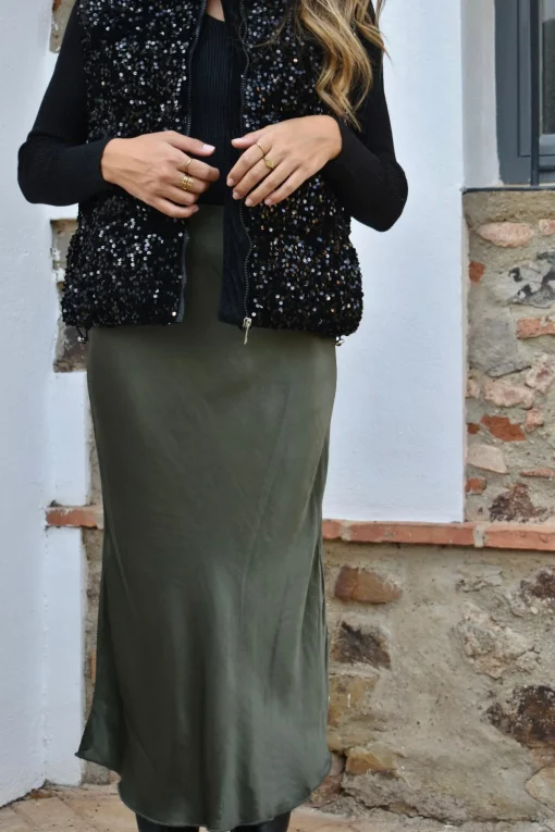Falda midi satinada