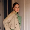 Gabardina corta Camel