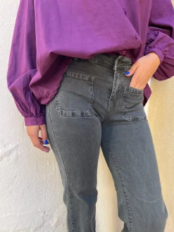 Jeans bolsillos gris