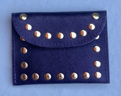 Monedero tachuelas