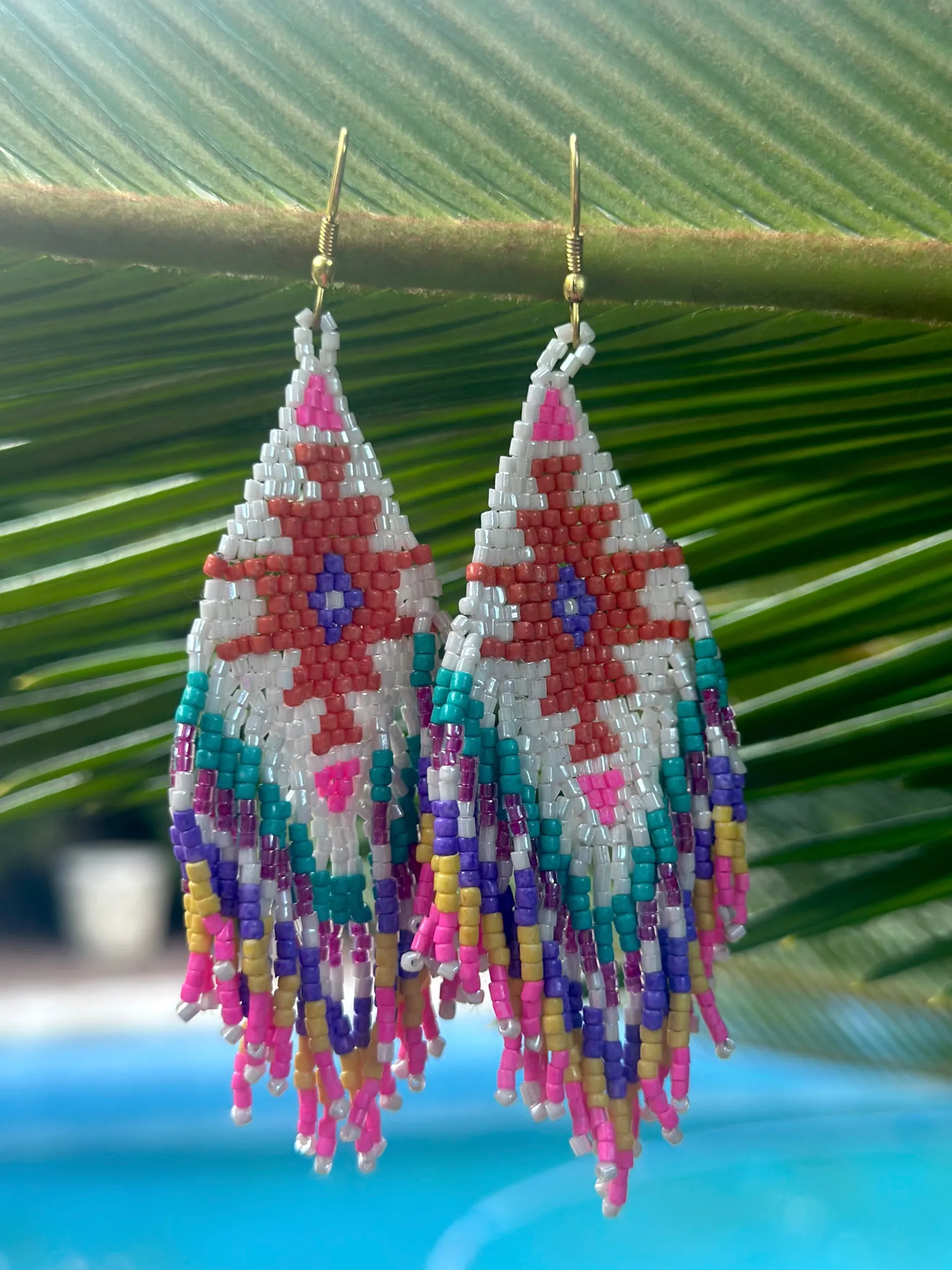 Pendiente étnico bolita