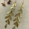 Pendientes leaves