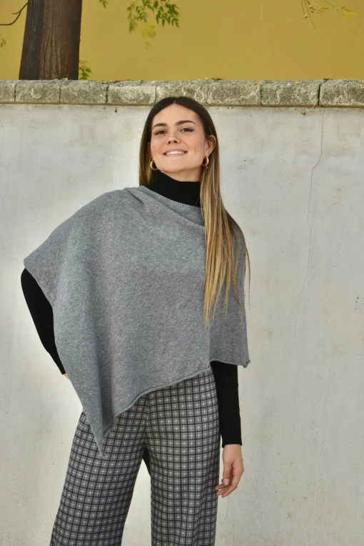 Poncho capa punto