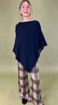 Poncho pico punto