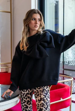Sudadera oversize lazo