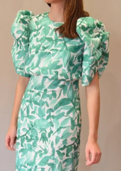 Vestido manga abullonada flores verdes
